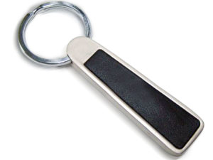 Metal keychain with Leather